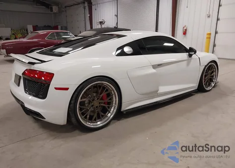 2018 Audi R8 5.2 V10 from USA, damaged, VIN WUABAAFX1J7901910